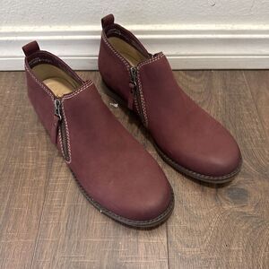 Hush Puppies Mazin Maroon Womens Shoes Size 9.5 Boots NEW